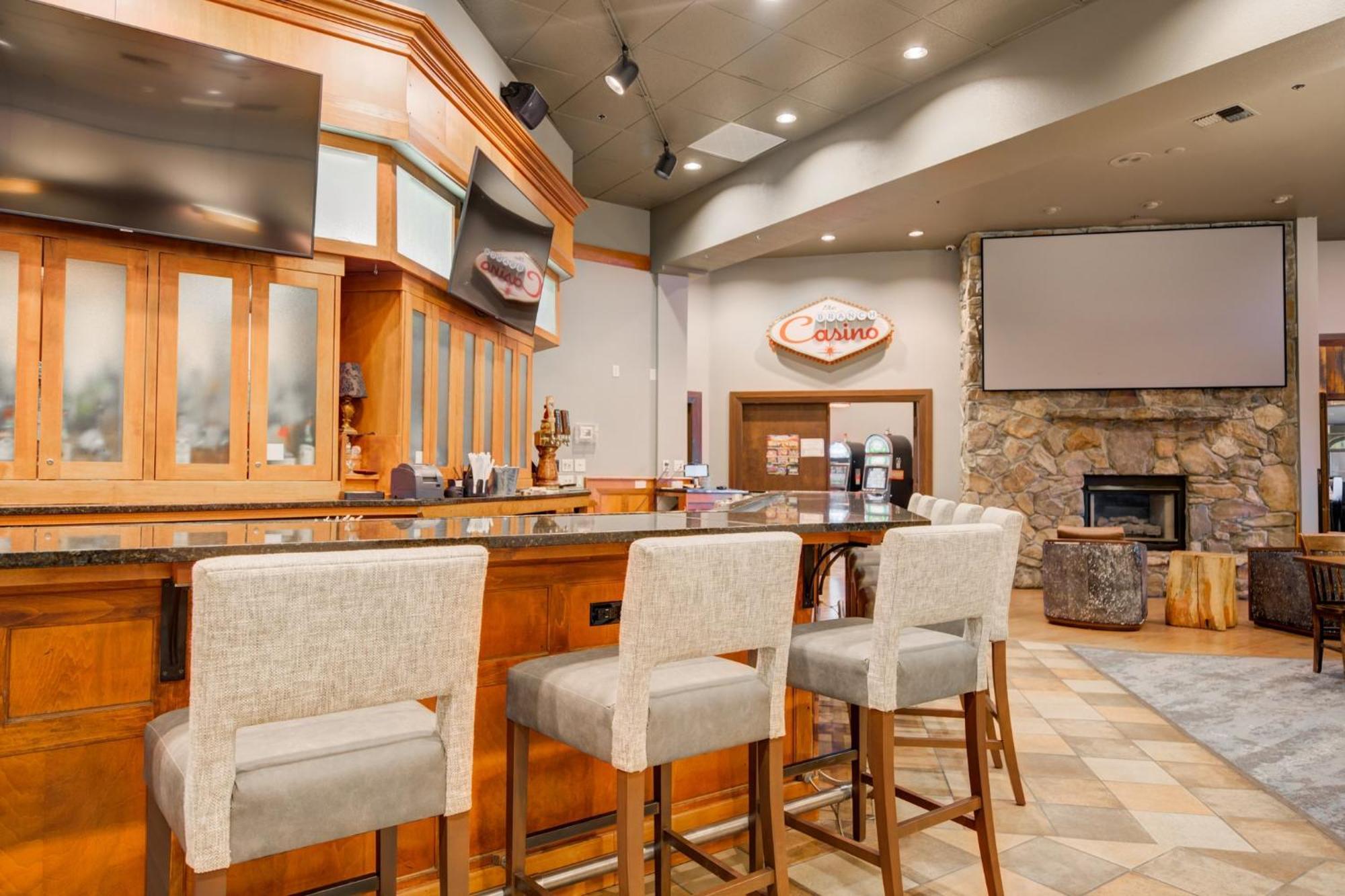 Holiday Inn West Yellowstone By Ihg Bagian luar foto