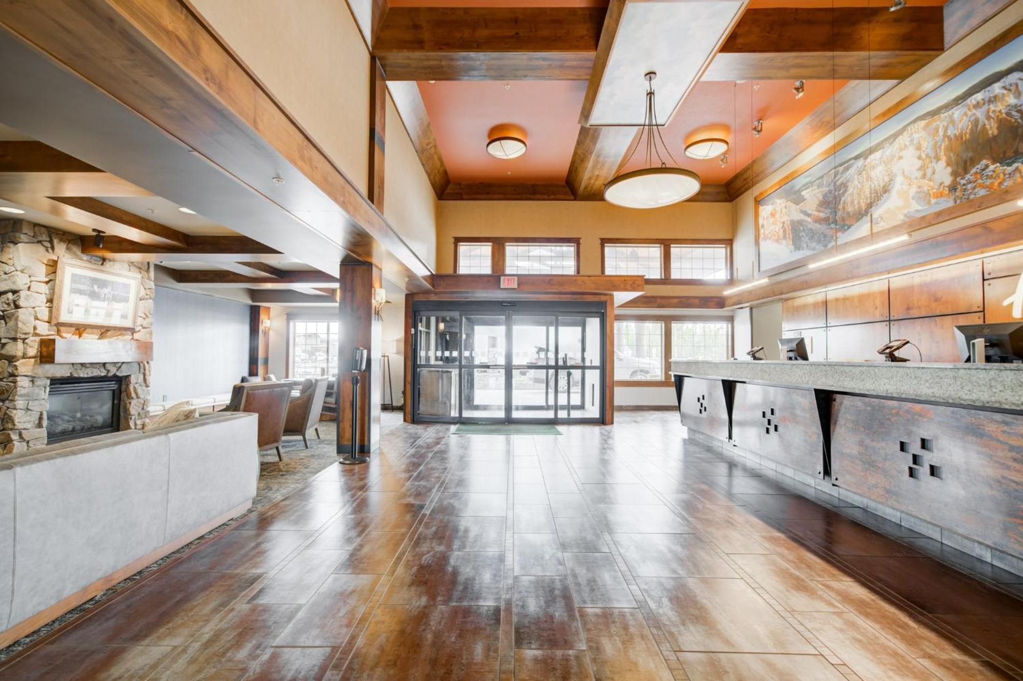 Holiday Inn West Yellowstone By Ihg Bagian luar foto
