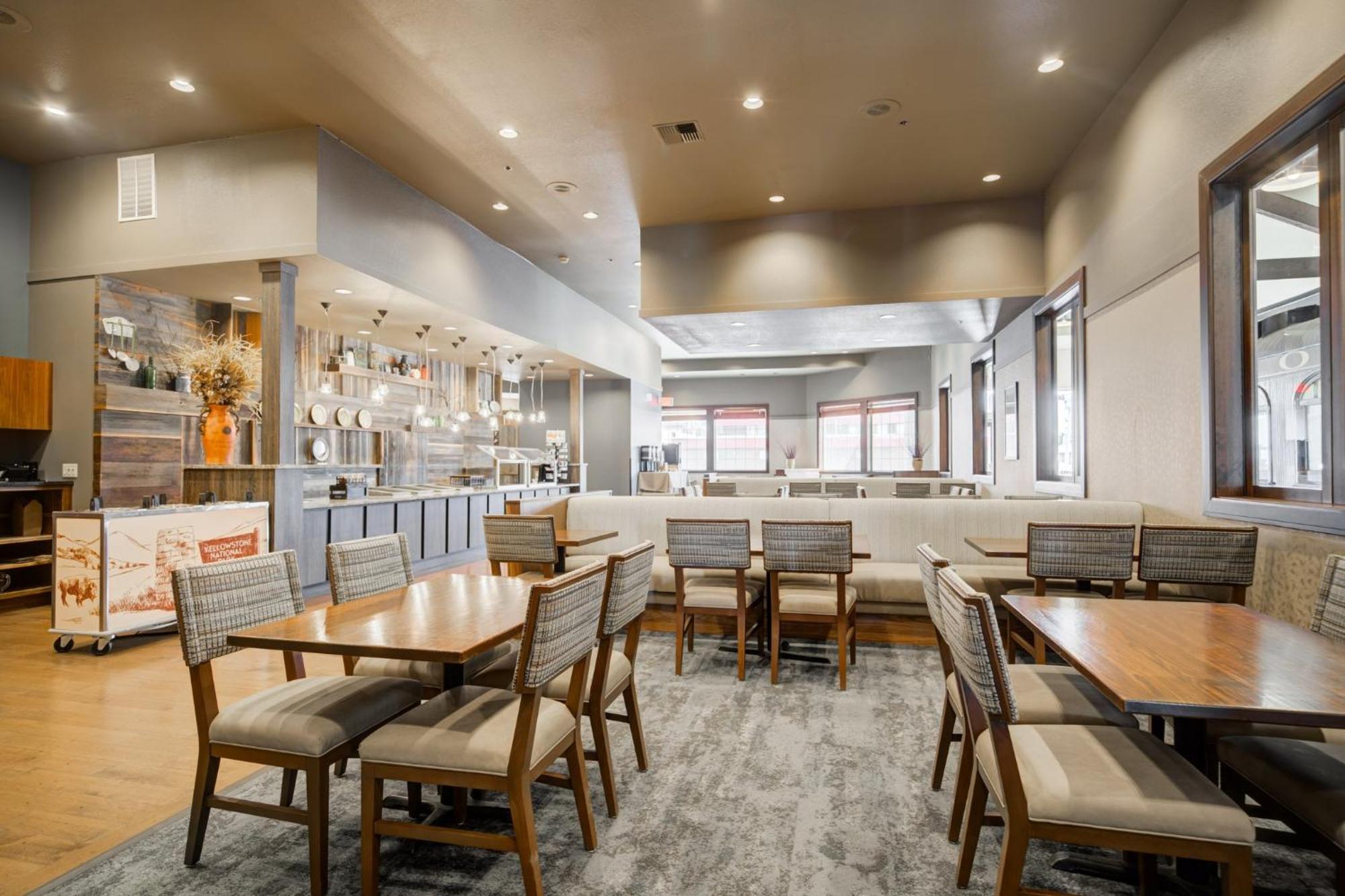 Holiday Inn West Yellowstone By Ihg Bagian luar foto